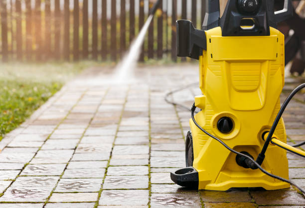 Post-Construction Pressure Washing in Hamshire, TX